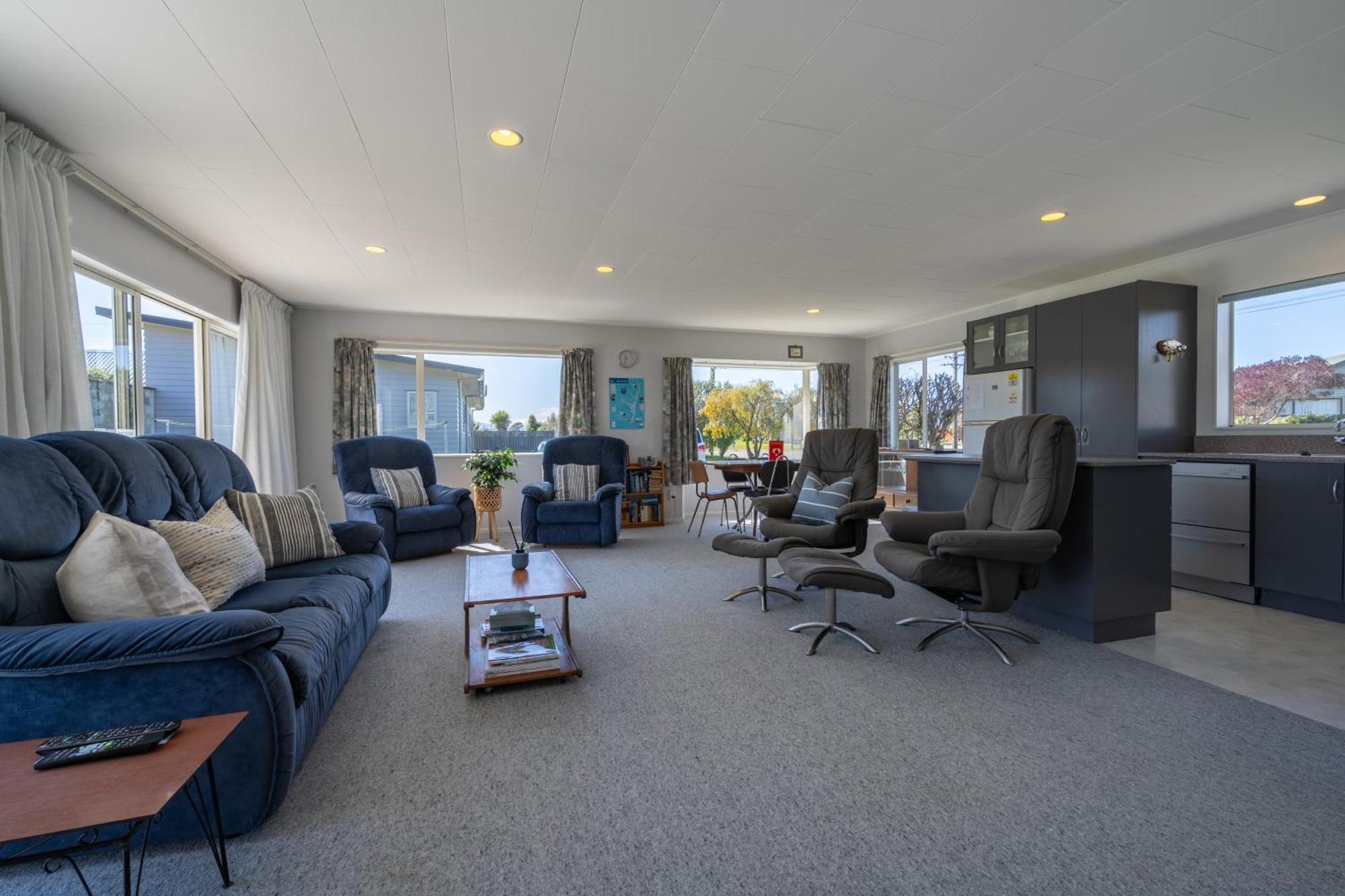 Kepler Retreat - Te Anau Holiday Home Exterior photo